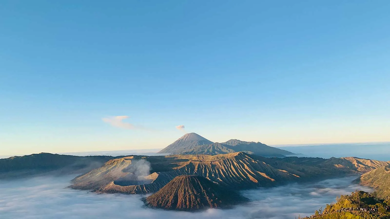 Taman Nasional Bromo Tengger Semeru Masuk 3 Besar Taman Nasional Terindah Dunia
